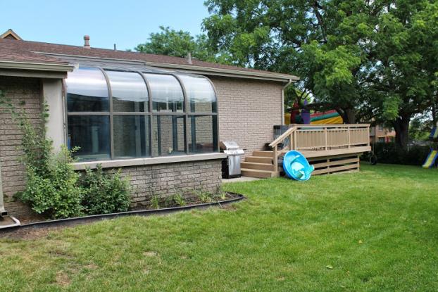 Glass Curved Roof